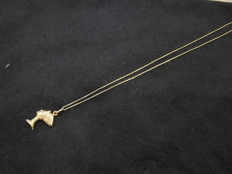 Златен Синджир, медальон