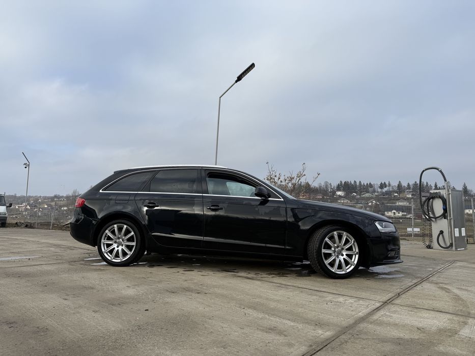 Piese audi a4 b8.5 motor 2.0 CGLC cod LZ9 Y