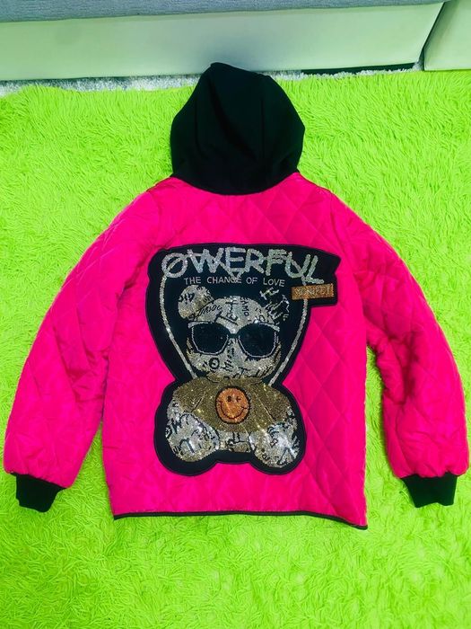 Продается новые куртки