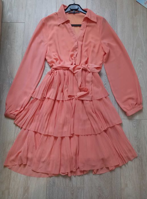 Rochie cu volane M