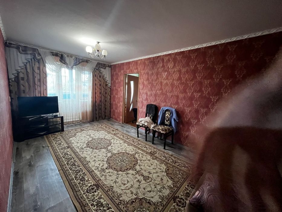 Продам 3-х комнатную квартиру