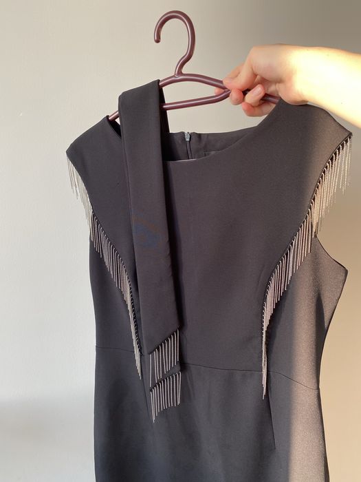 Вечернее платье с камушками