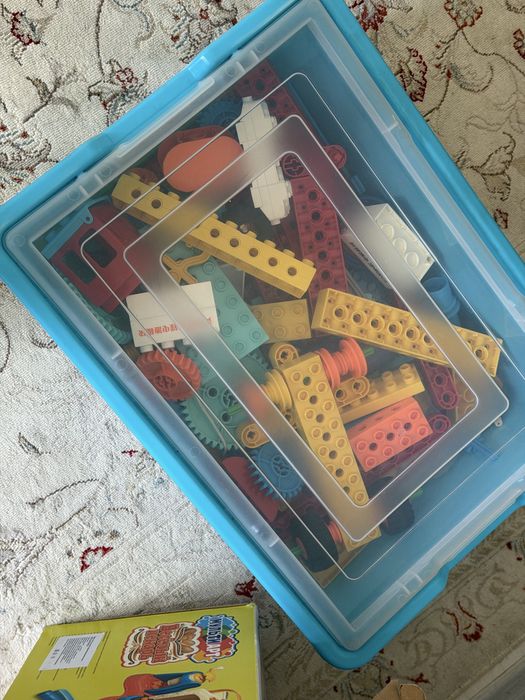 Игрушки, коврик детский