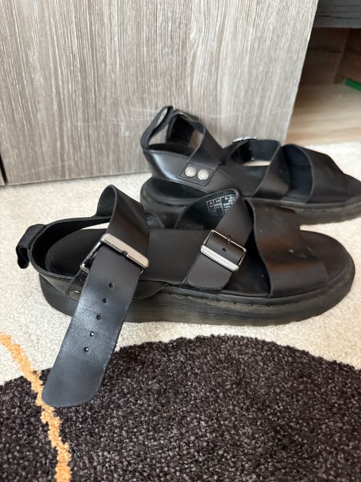 Мъжки сандали Dr. Martens