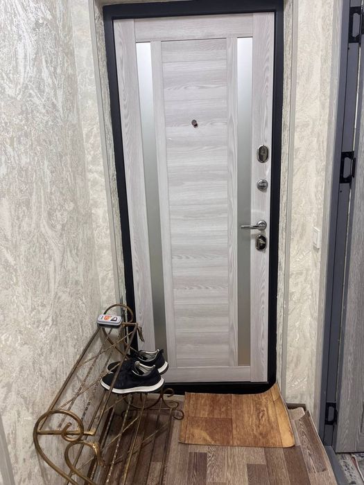 Аренда сергели спутник 8. Деревяшка дом 3/2/2  ремонт евро хамма шарои