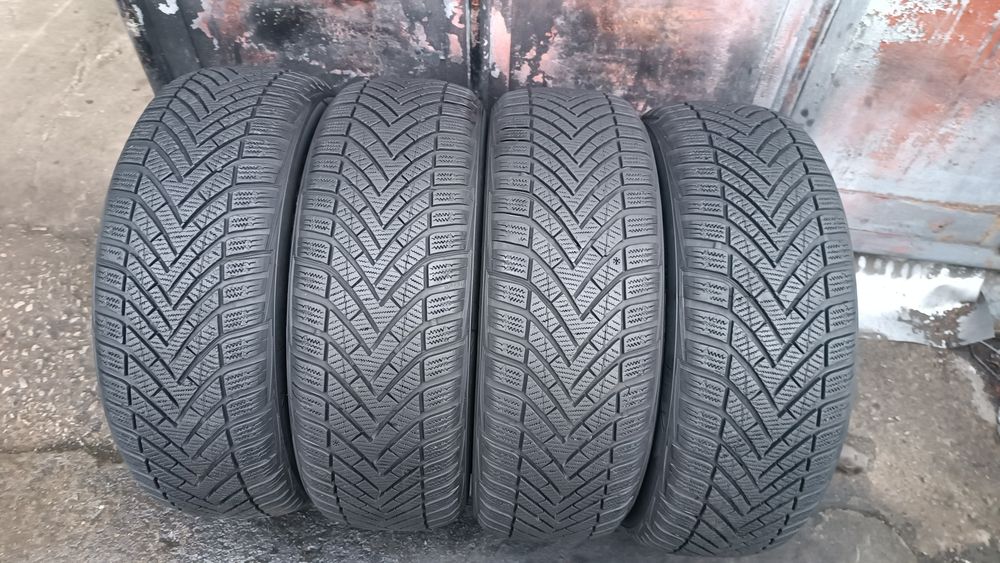 195/60/15 Vredestein