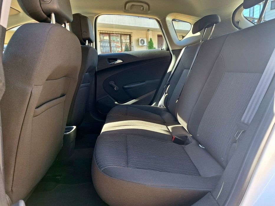 Opel Astra J 1.6 benz. 115 CP 2015 Euro 5 Germania Proprietar