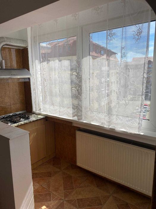 Închiriez apartament 2 camere