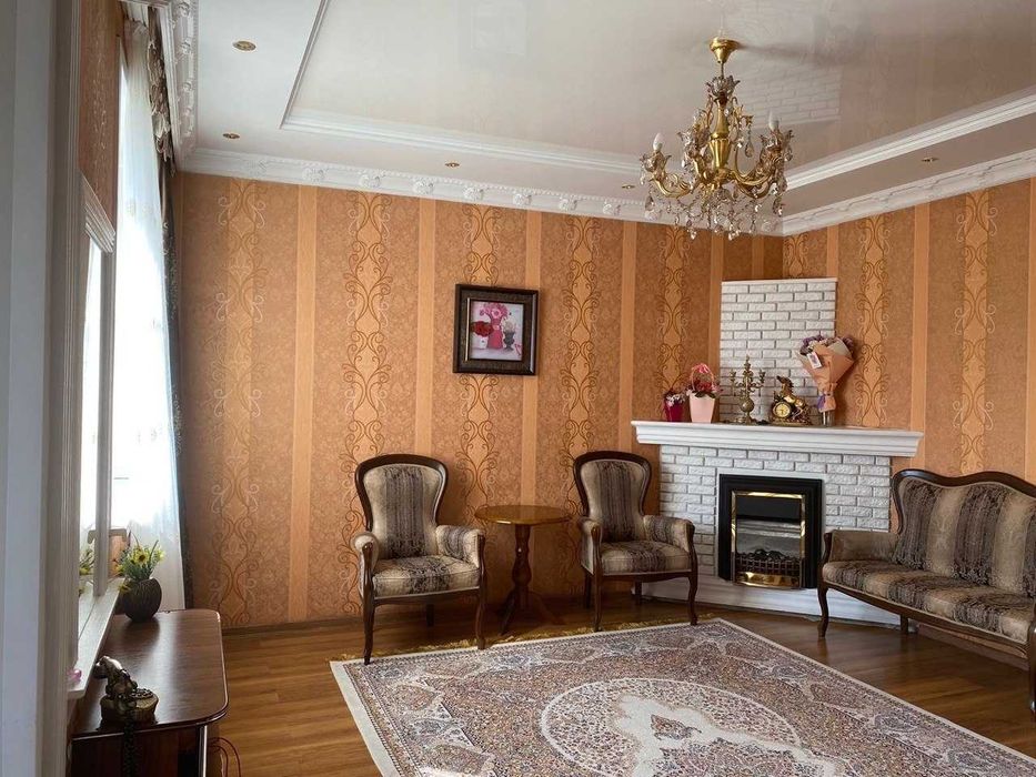 Продам дом в центре