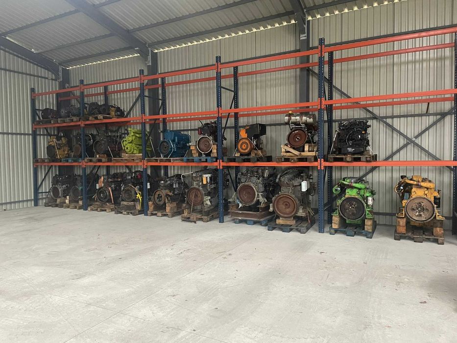 Motoare pentru utilaje de constructii  Cummins  Perkins...