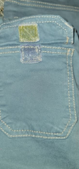 2 perechi unisex de pantaloni Frugi 5-6 ani