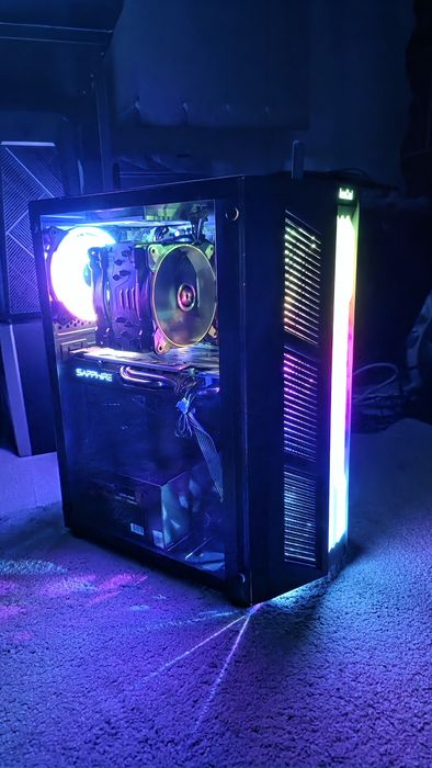 Monitor + unitate pc  calculator gaming i7 6700k 32gb ram,Rx580 8gb Sa