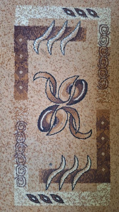 Голям дизайнерски килим 160x225 см – елегантен бежово-кафяв десен