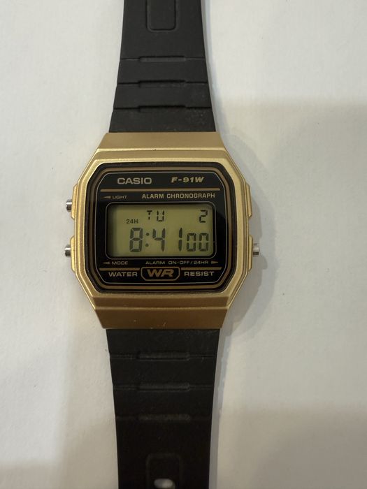 Продам часы CASIO F-91WM-9ADF