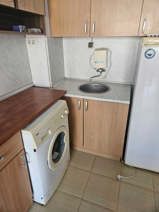 Продава се Двустаен апартамент в Бургас, Меден рудник - зона Б - 63 кв.м за 1318 €/кв.м - Снимка #9