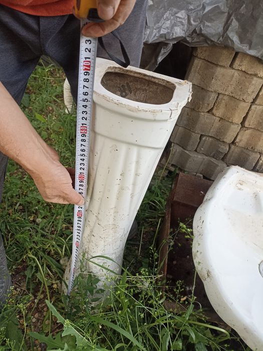 Продам раковину с пьедисталом