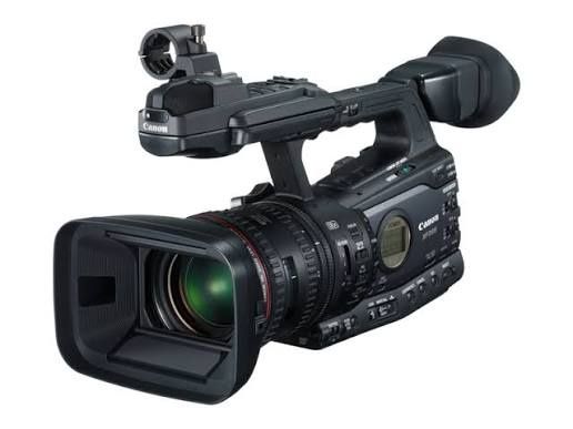 Профессиональная видео камера Canon XF305