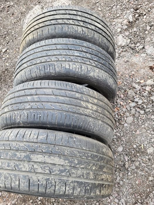 Балоны на  тайоту.