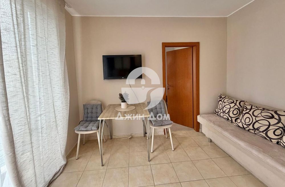 Продава се Двустаен апартамент в к.к. Слънчев бряг - 40 кв.м за 816 €/кв.м - Снимка #1