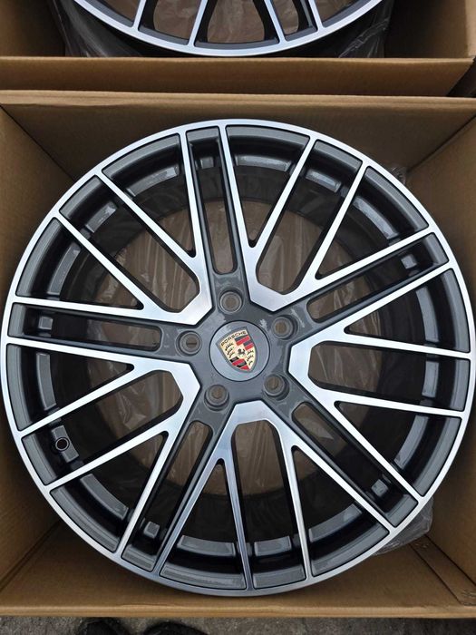 Jante noi Porsche Cayenne R21 intr-o latime