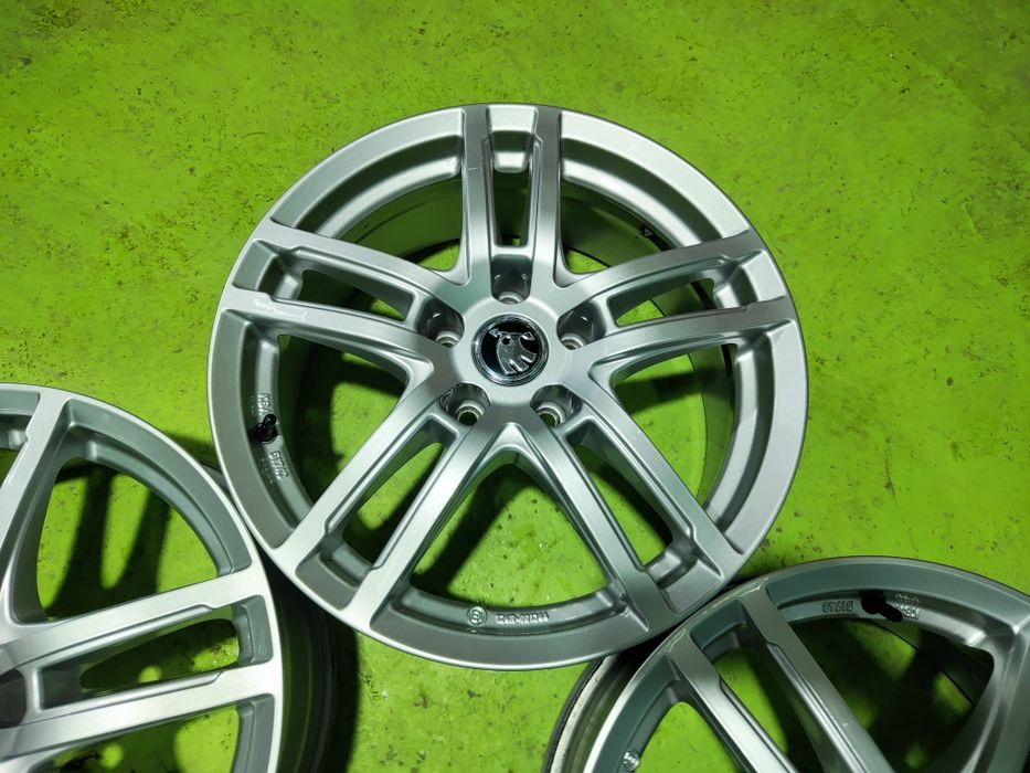 17 5x112 Skoda лети джанти 5х112 шкода