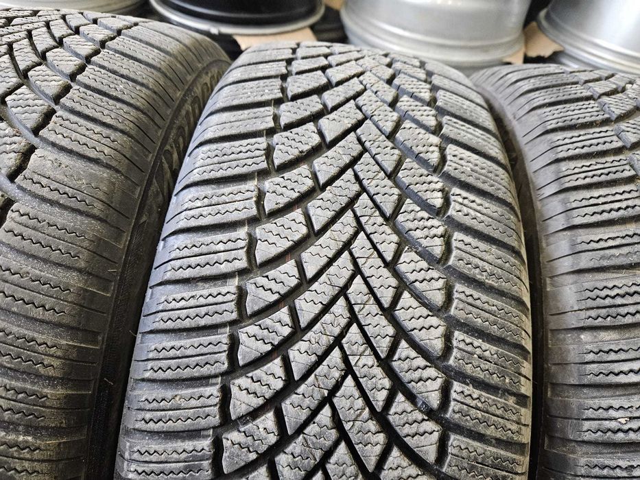 4 Anvelope IARNA 235.55.19 'Bridgestone' [dot 2022];stare foarte buna