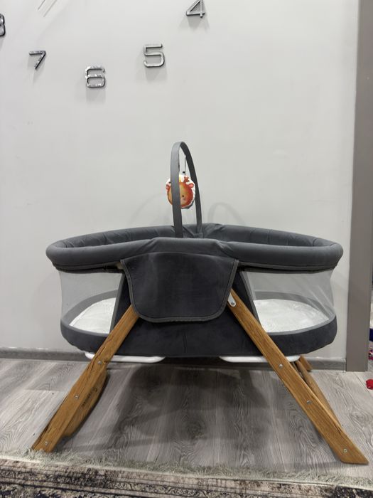 Продается детская кроватка - складная