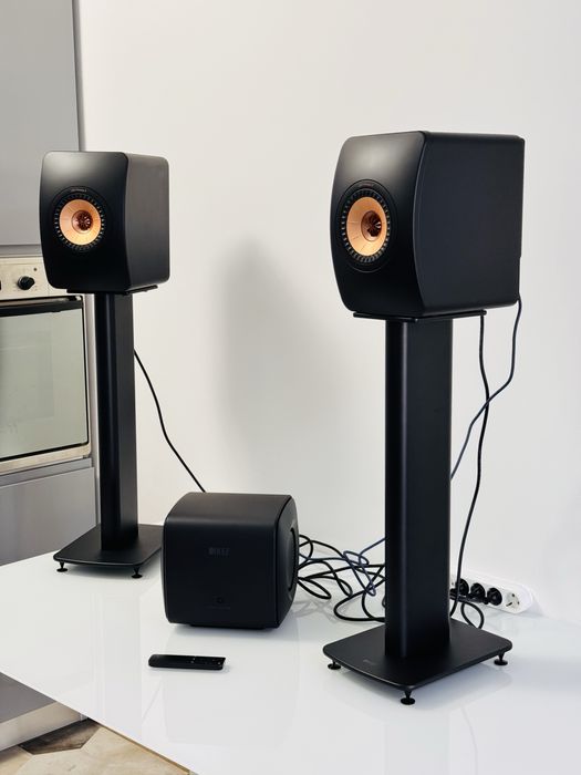 BOXE active/Sistem stereo hi-fi KEF LS50 Wireless II + standuri KEF S2
