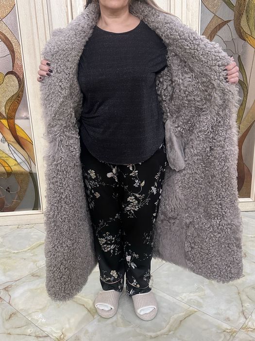 Стильная двусторонняя  дубленка !