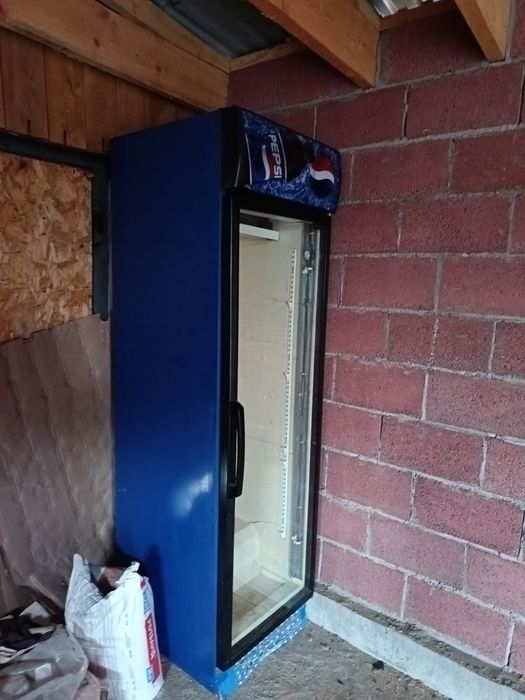 Продам холодильник