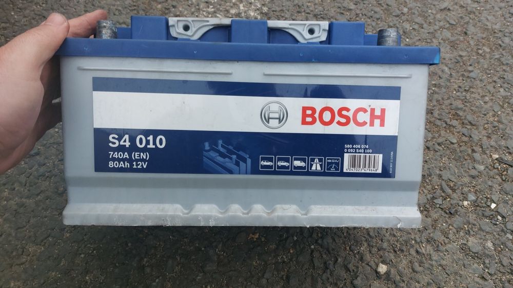 Baterie auto Bosch 80 ah 12v.