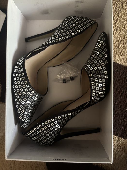 Pantofi Versace marime 38