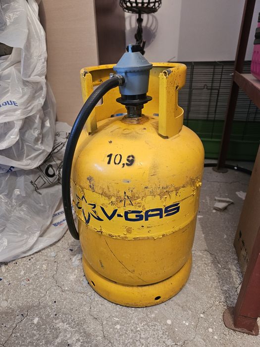 Газова бутилка с редуцир клапан