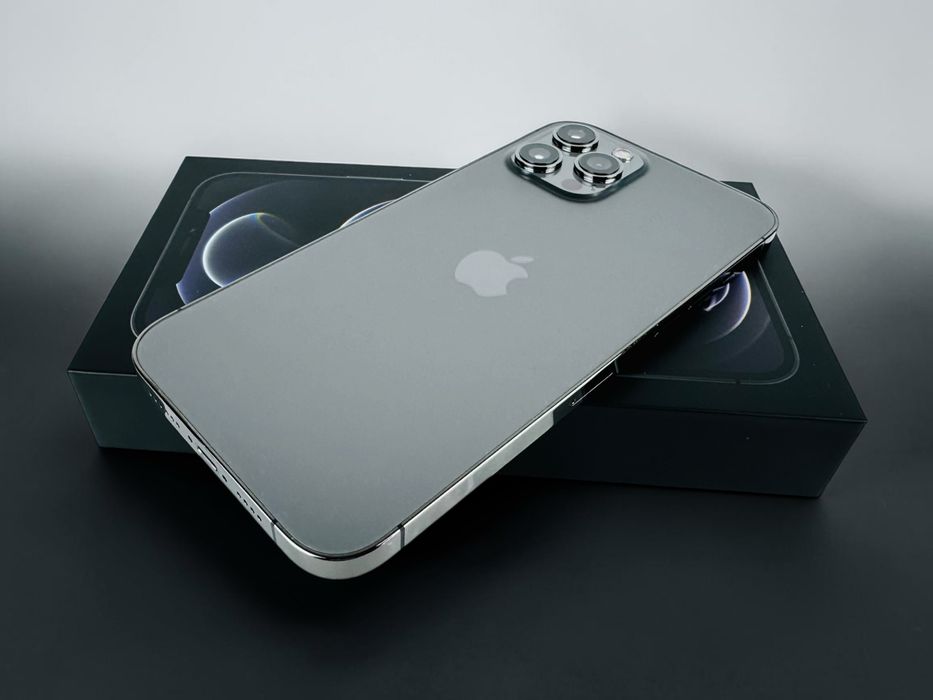 Apple iPhone 12 Pro 128GB Graphite Перфектен! Гаранция!