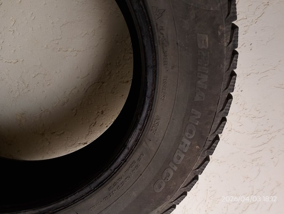 Продам шину 195/65/15