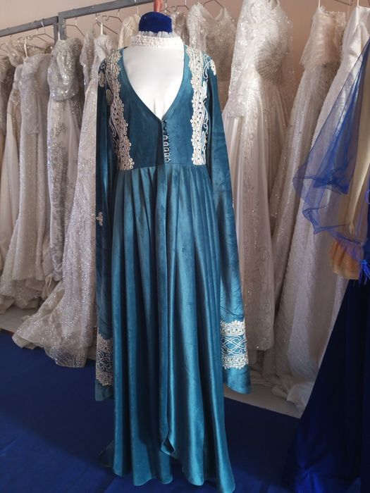 Toʻy liboslari kastum shimlar