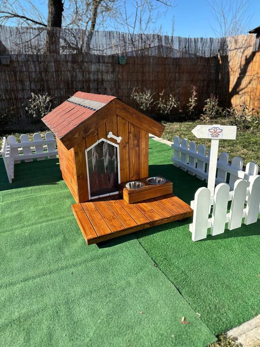 Cușcă de câine izolată, din lemn, diverse modele