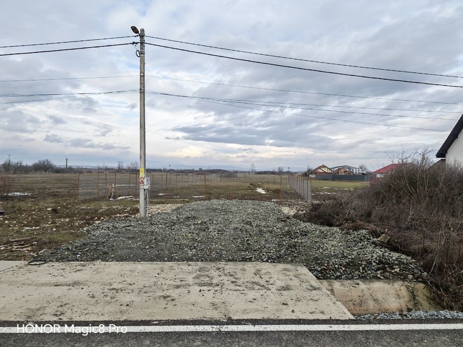 Teren casa Ana Ipatescu