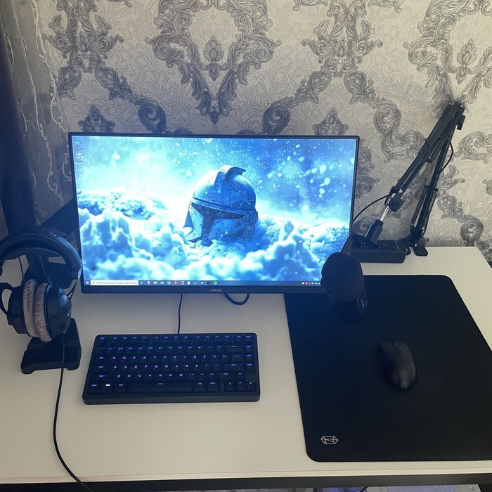 Продам магнитную клавиатуру