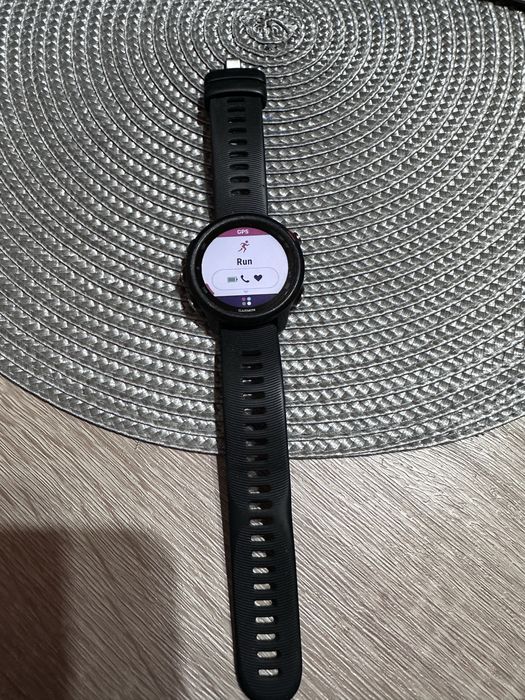 Se vinde , ceas Garmin