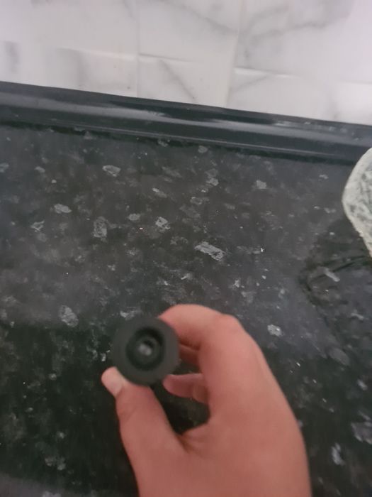 Лазер горит зеленным светом доходит до 303 км