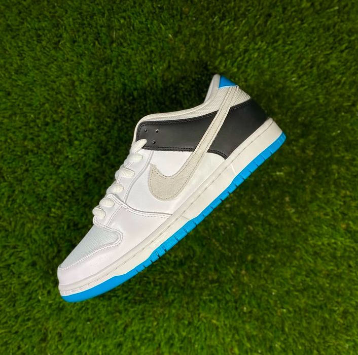 Nike SB Dunk Low Laser Blue 43