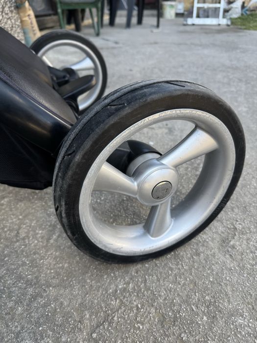 Mima Xari бебешка количка