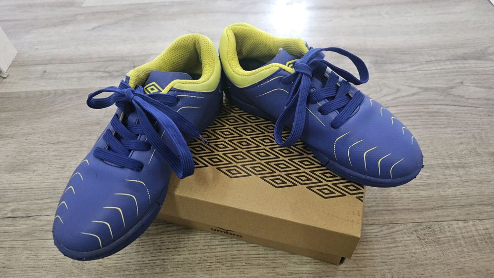 Стоножки  Umbro 31