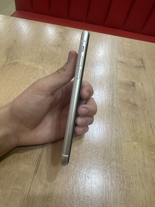Iphone 11 в отличном состоянии