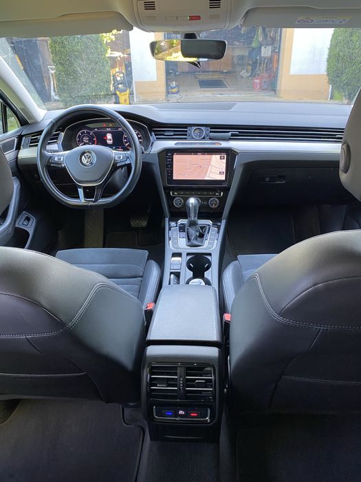 Volkswagen Passat, 4x4, 2019, 190cp