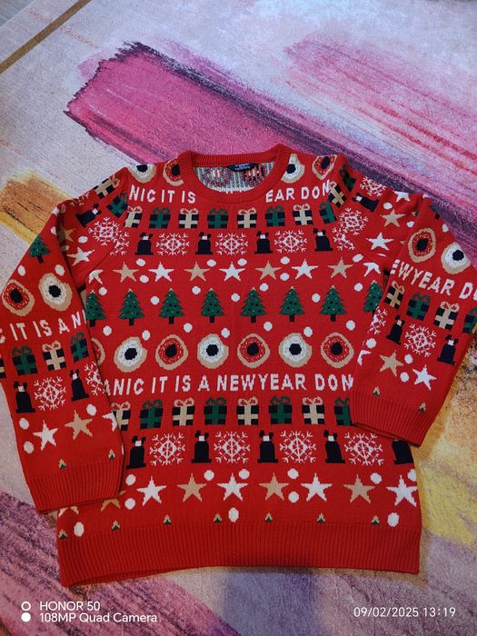 Коледни блузи.  .