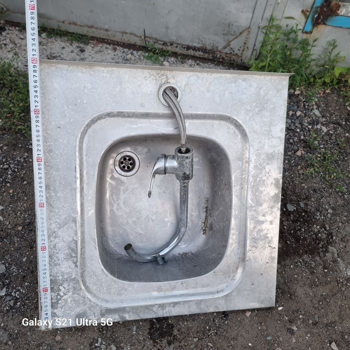 Продам мойка со сместителем