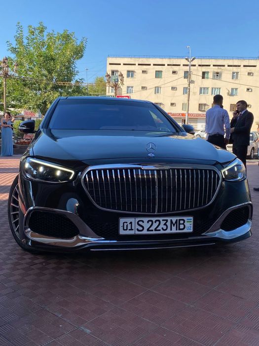 Gelik kartej:W222 W221 RollsRoys Toyota Prado Toyota 200 Vito Sprinter