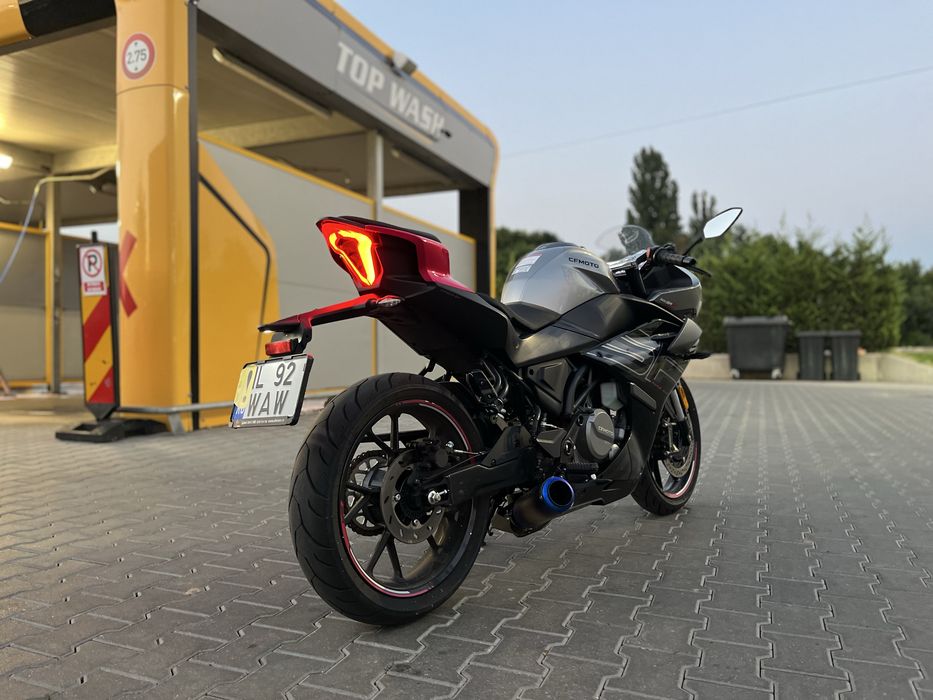 CF MOTO 300 SR 2026